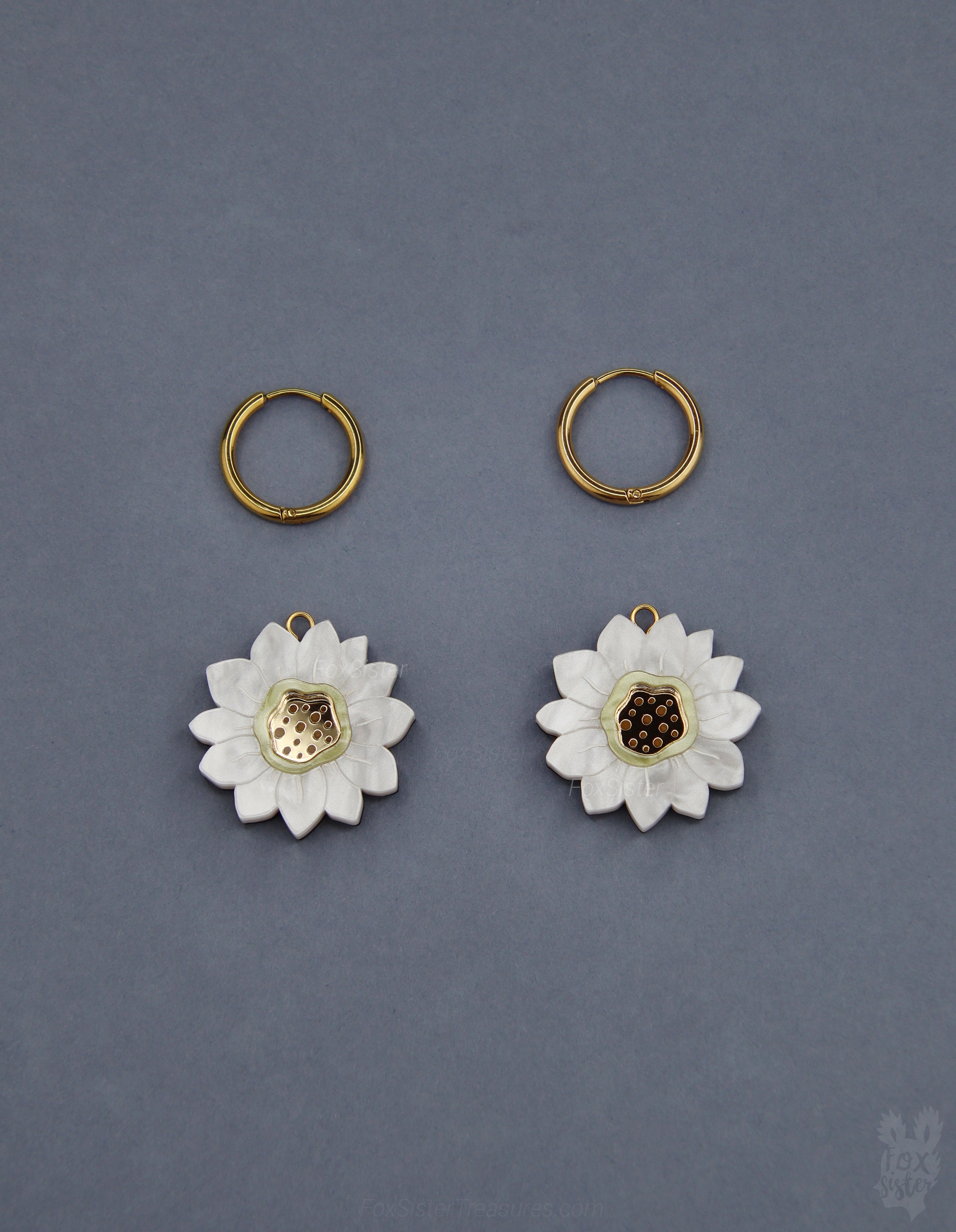 Daisies - Hoop Earrings