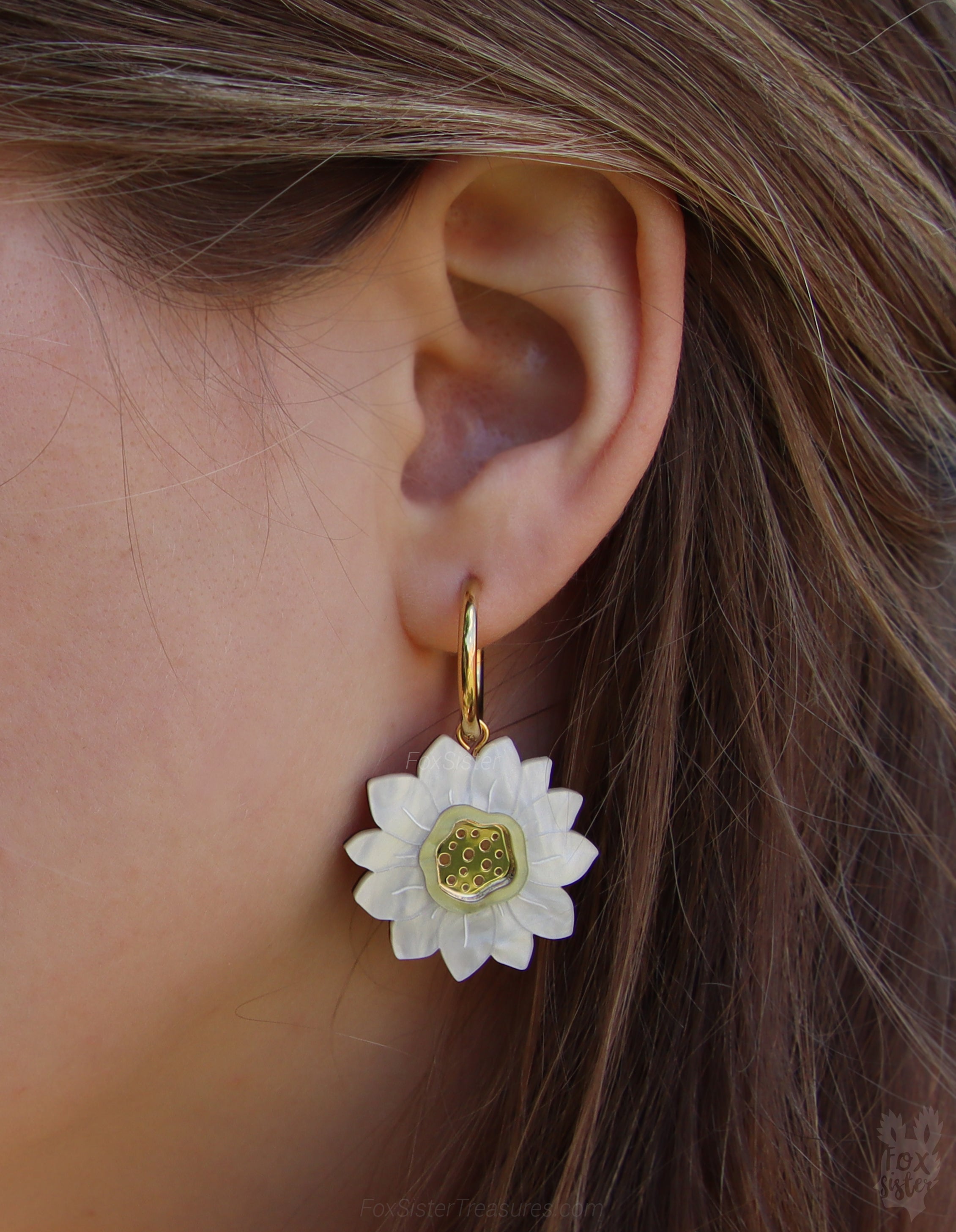Daisies - Hoop Earrings