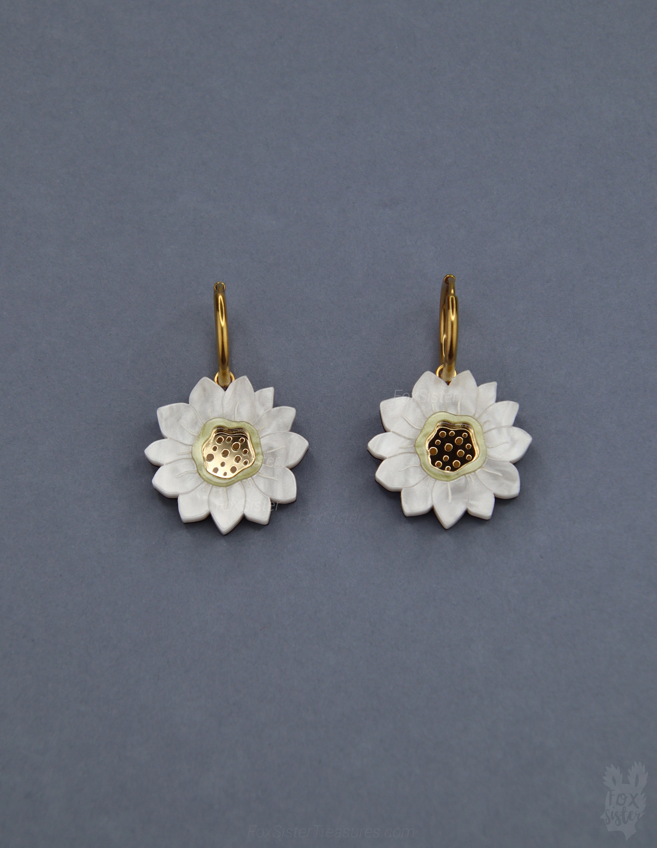 Daisies - Hoop Earrings