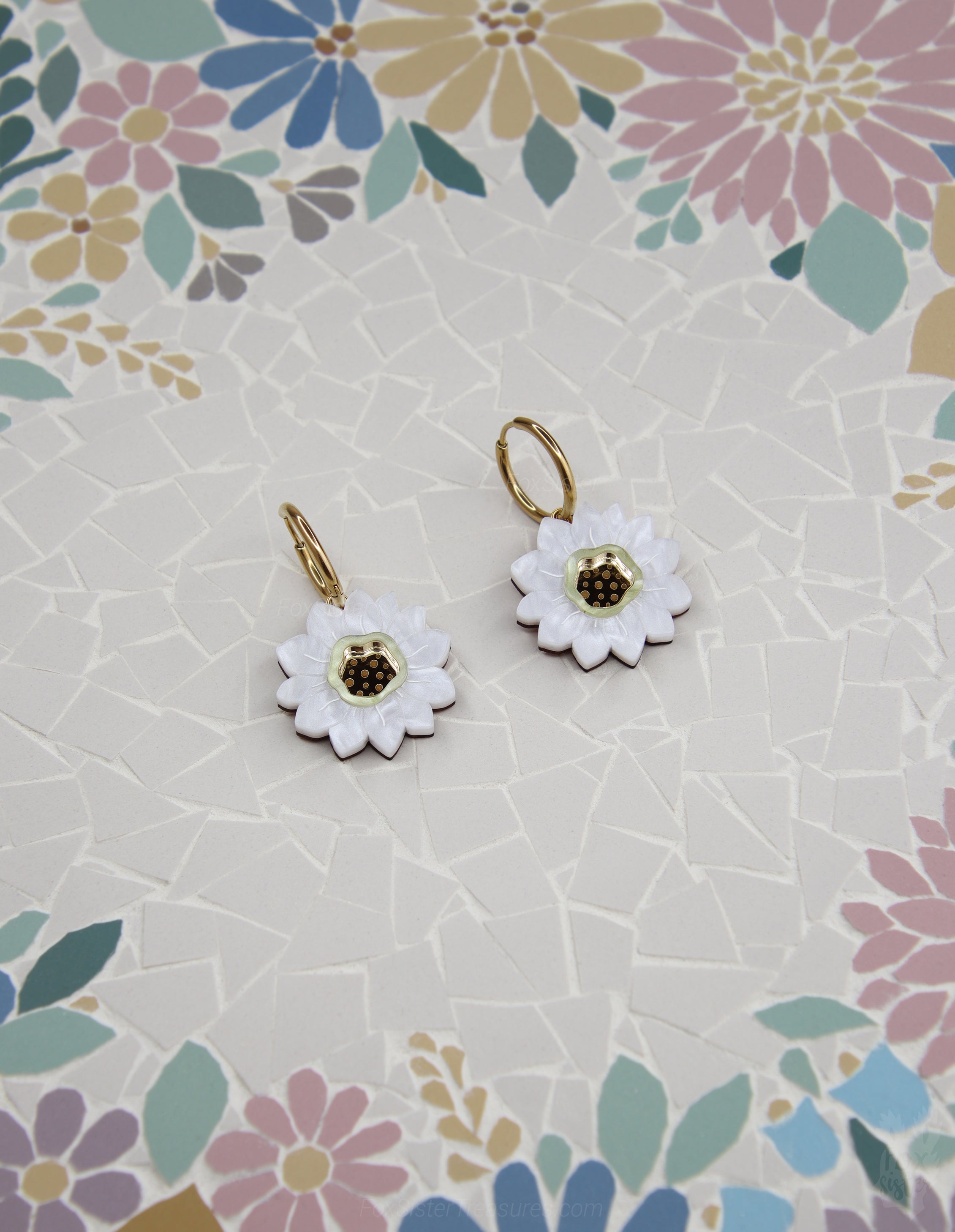 Daisies - Hoop Earrings