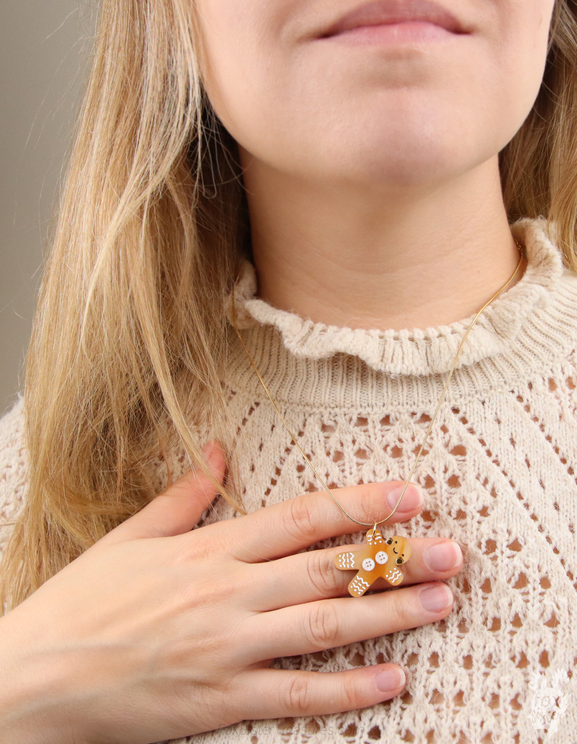 Gingerbread man - Necklace