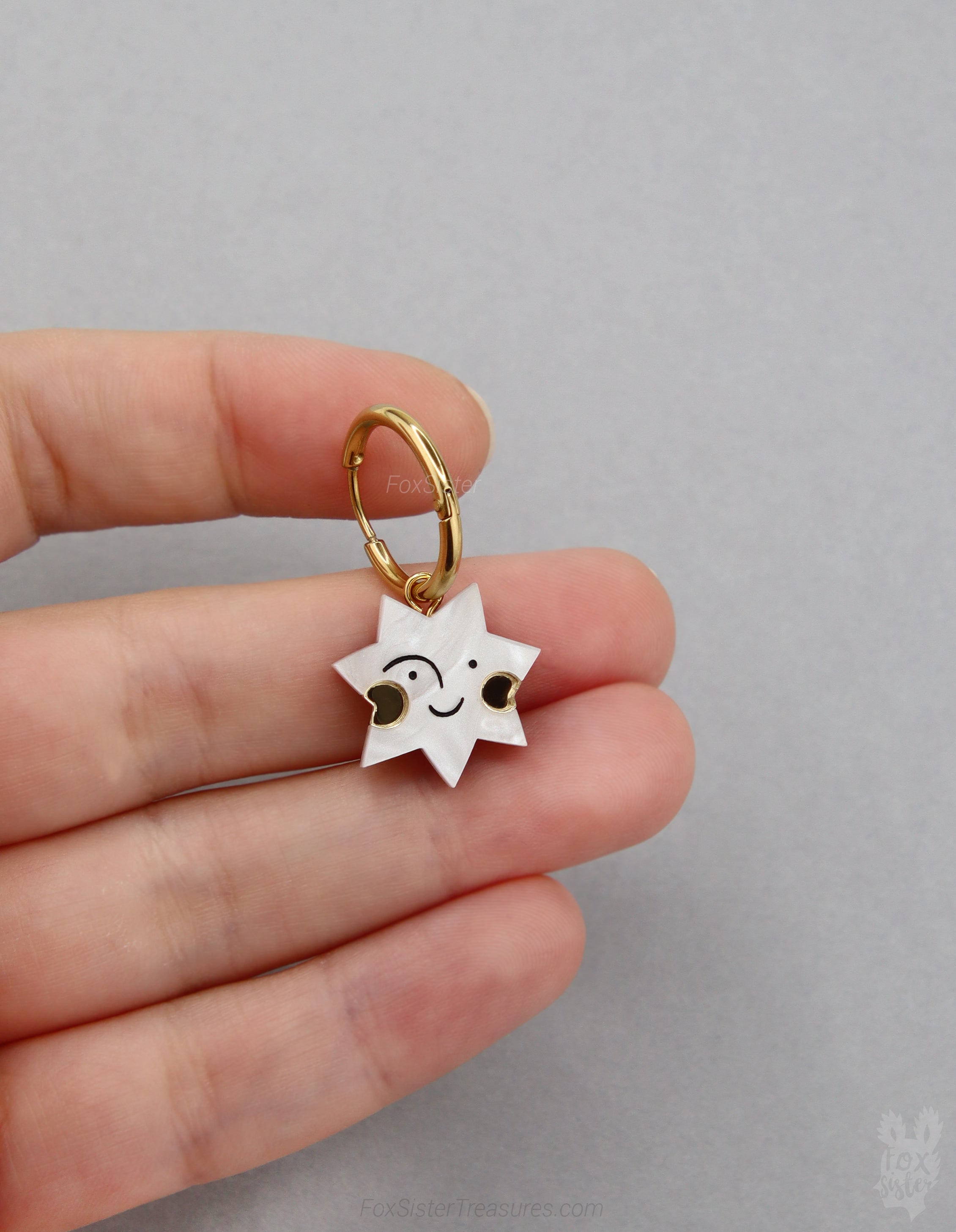 Stellar Moods. Celestial Mix & Match - Hoop Earrings