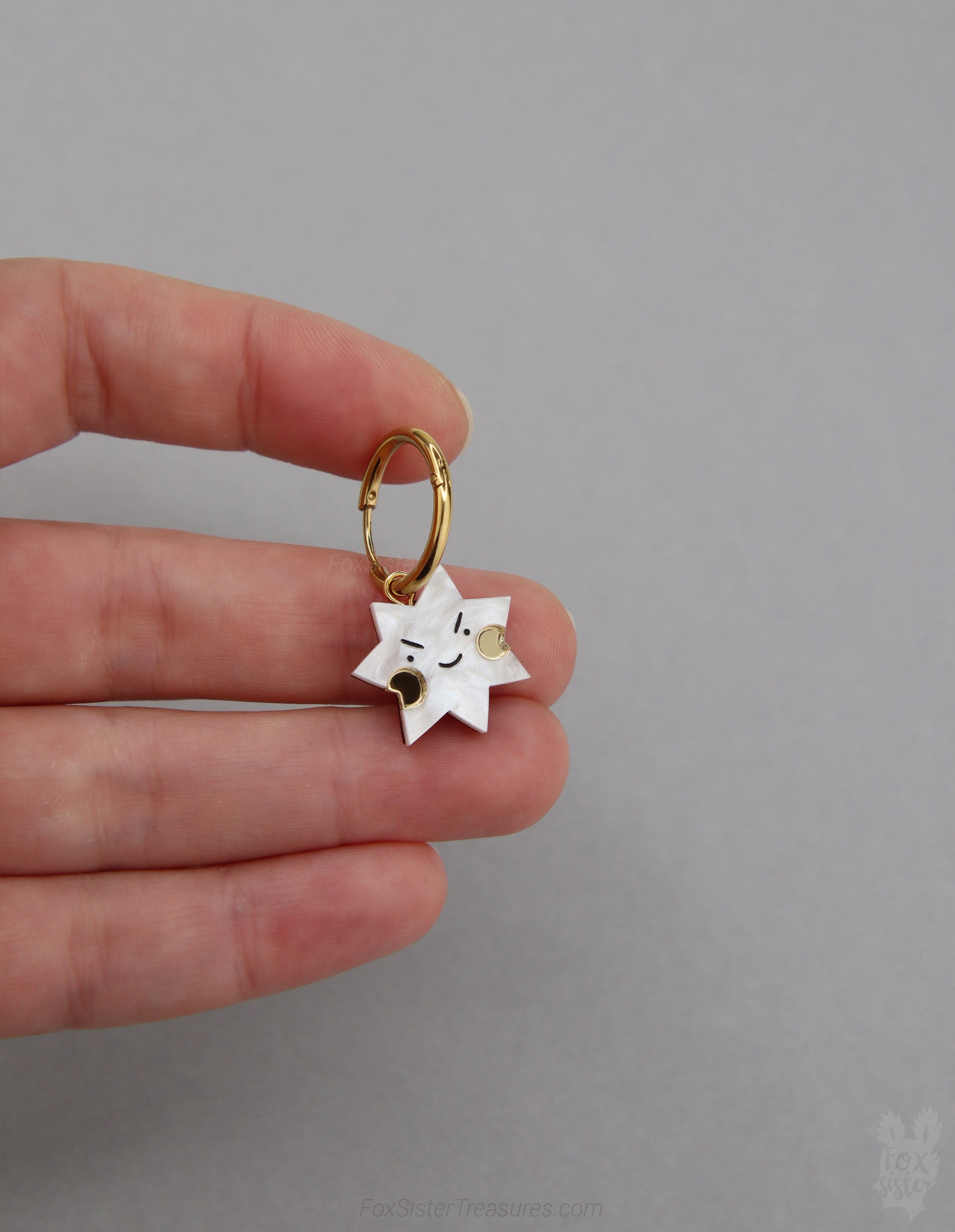 Stellar Moods. Celestial Mix & Match - Hoop Earrings
