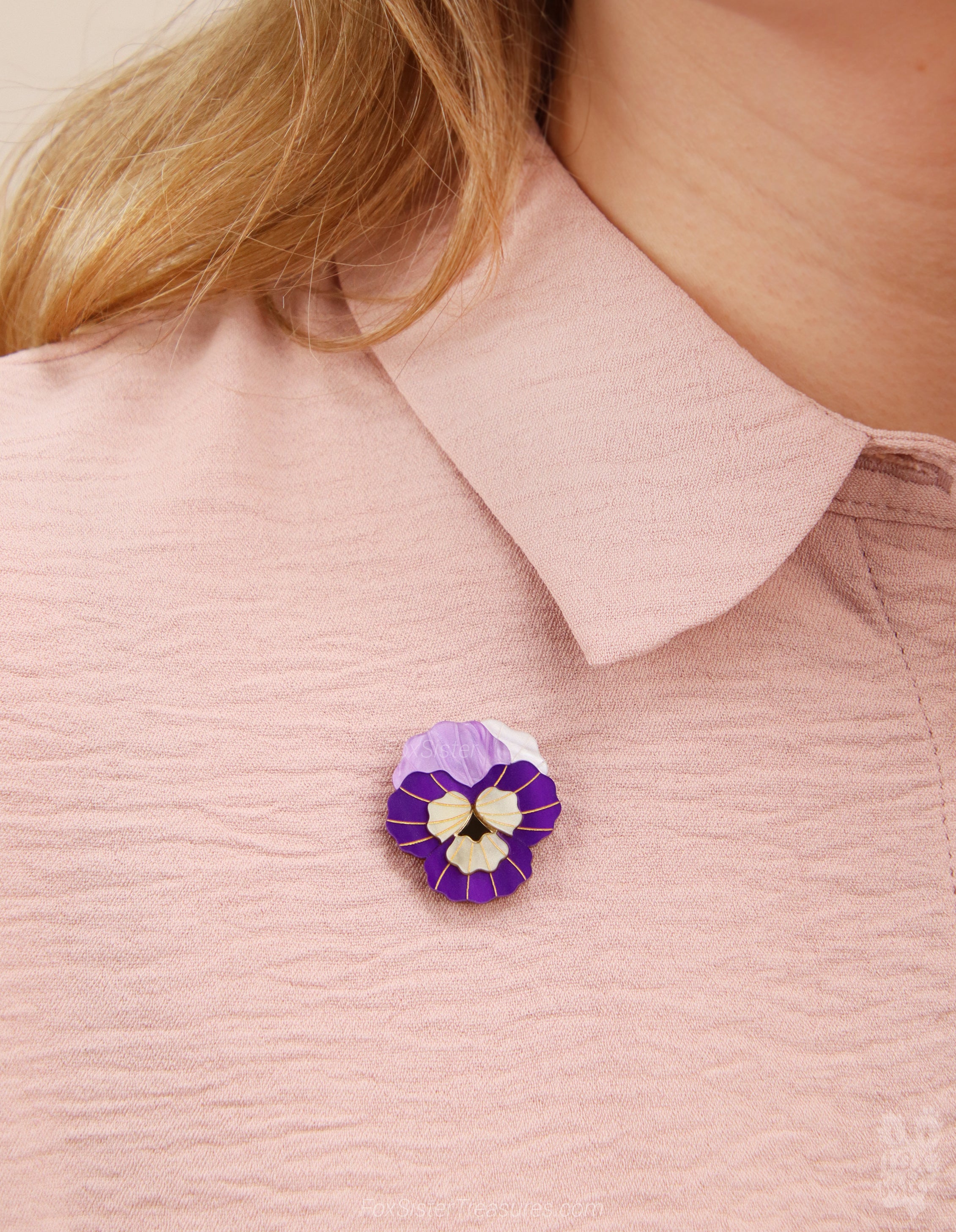Pansy Flower – Pin