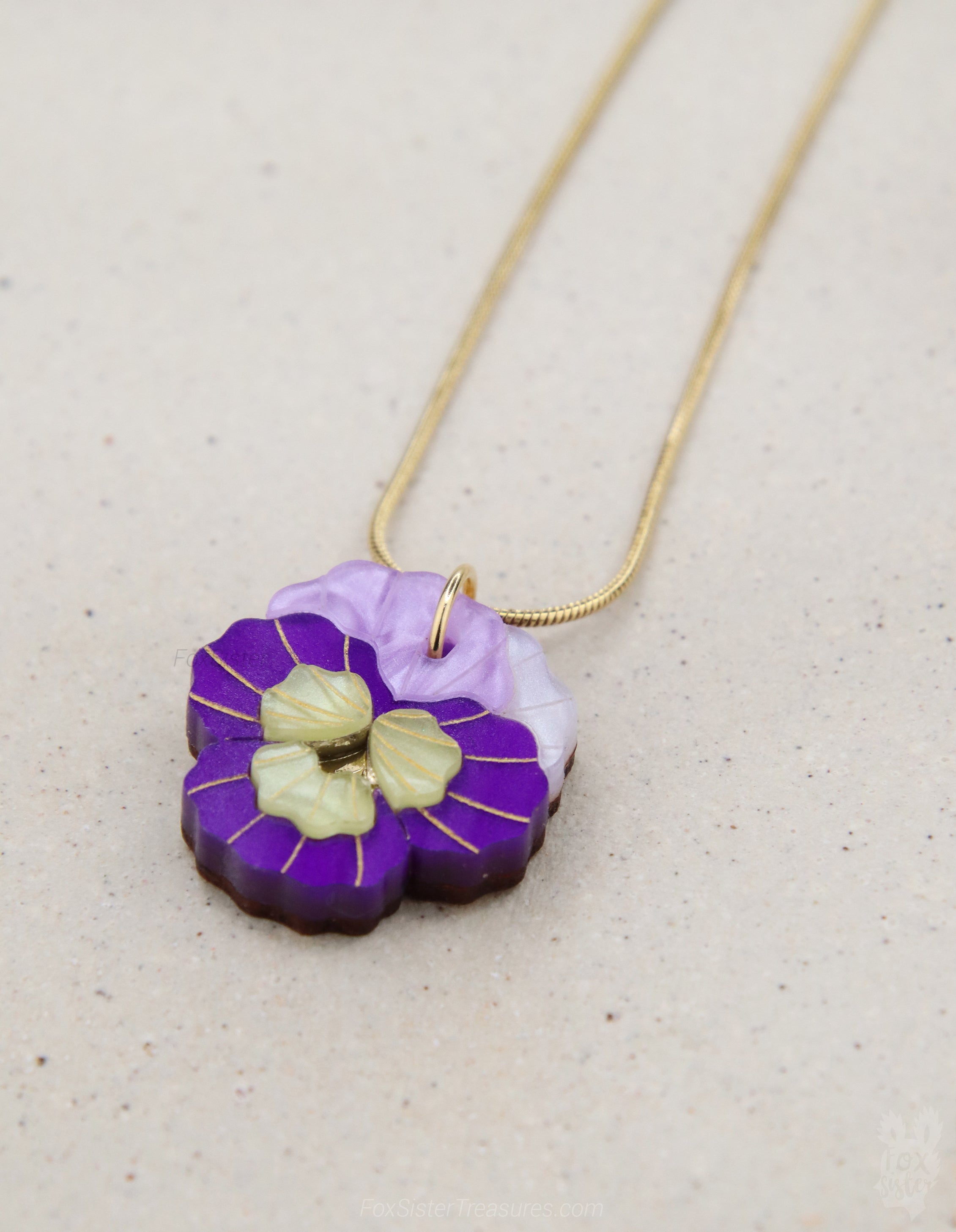 Pansy flowers - Necklaces