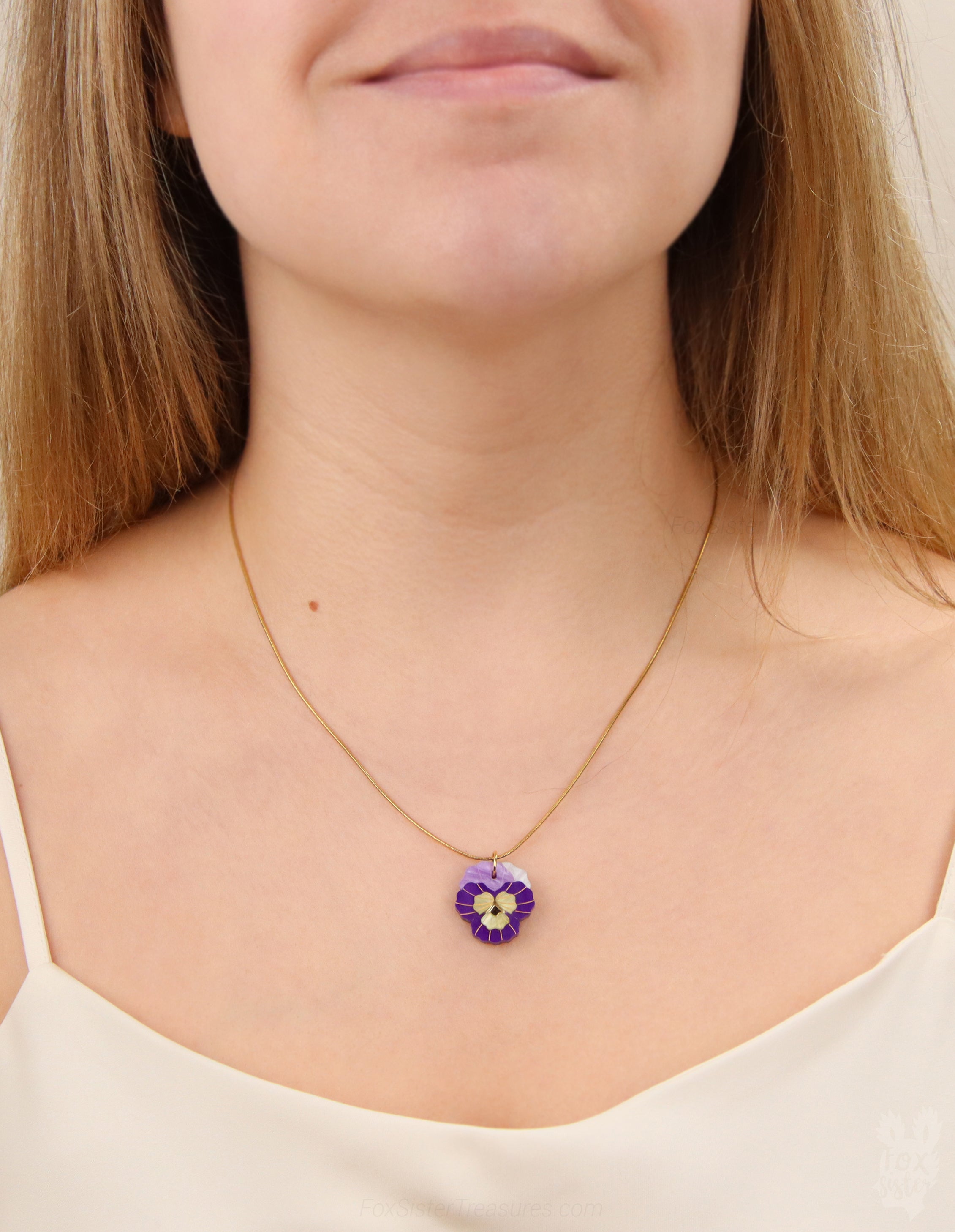 Pansy flowers - Necklaces