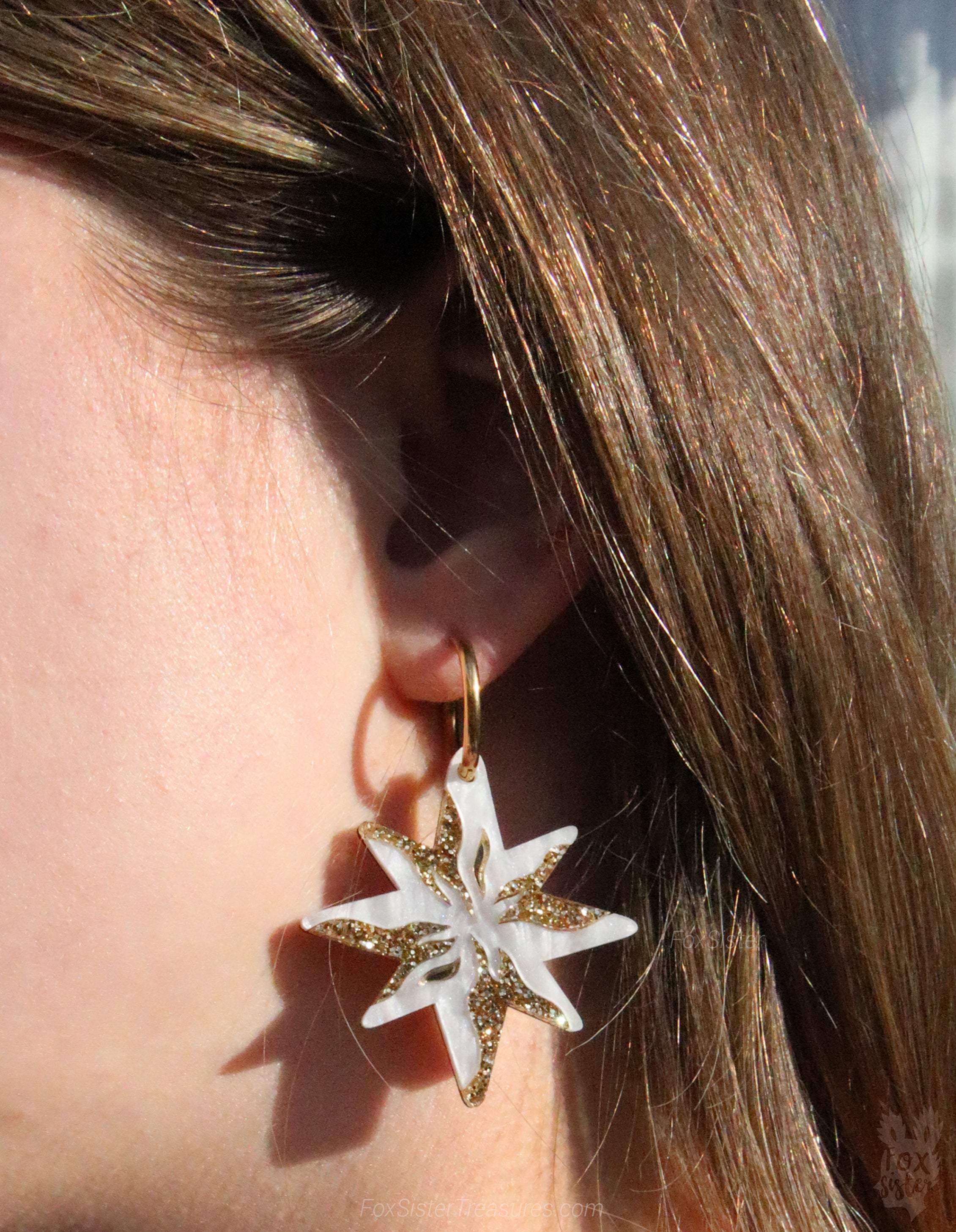 Stars in white - Hoop Earrings